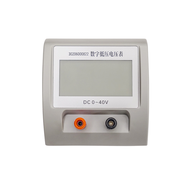 Digital low-voltage voltmeter
